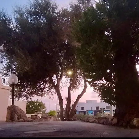 Holiday House In Tomb Of The Kings Appartamento *