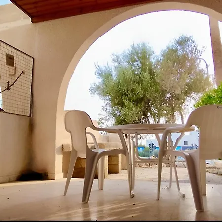 Апартаменты Holiday House In Tomb Of The Kings *